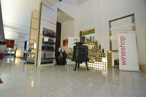 Las mejores ofertas de Pannonia Tower Parndorf