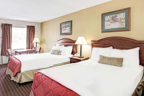 Las mejores ofertas de Ramada by Wyndham Walterboro Walterboro 