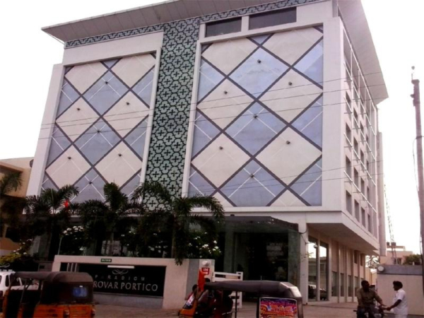 Las mejores ofertas de Paradigm Sarovar Portico Kakinada Kakinada