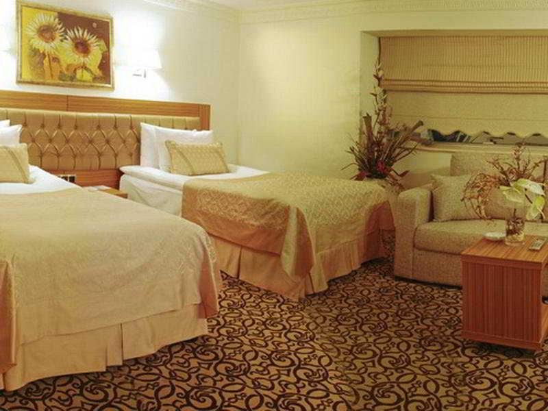 Las mejores ofertas de Emir Royal Hotel Luxry Mersin