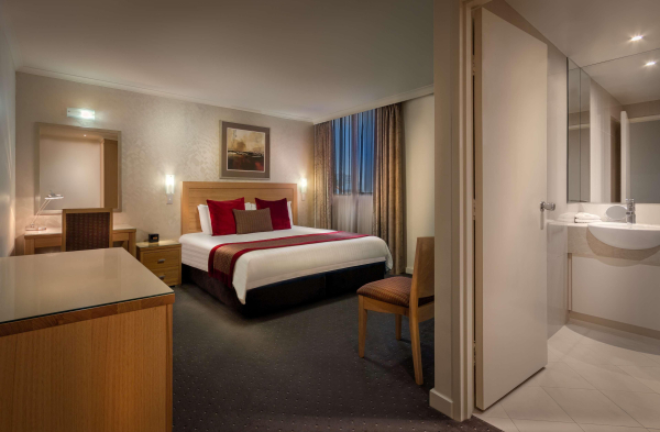 Las mejores ofertas de Best Western Plus Travel Inn Hotel Charlton