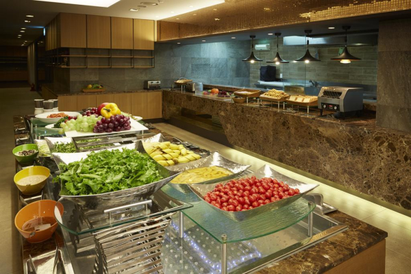 Las mejores ofertas de Ocean Palace Hotel in Jeju Sogwipo 