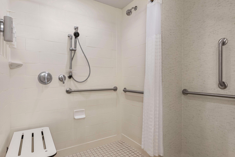 Hampton Inn & Suites Pittsburgh/Waterfront-West Ho