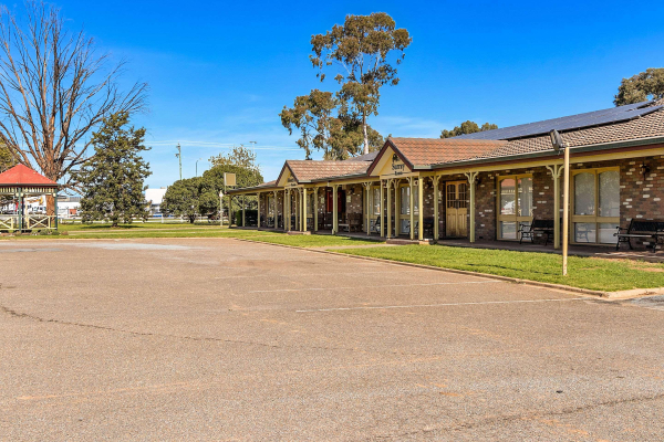 Las mejores ofertas de Quality Inn Carriage House Wagga Wagga Bathurst 