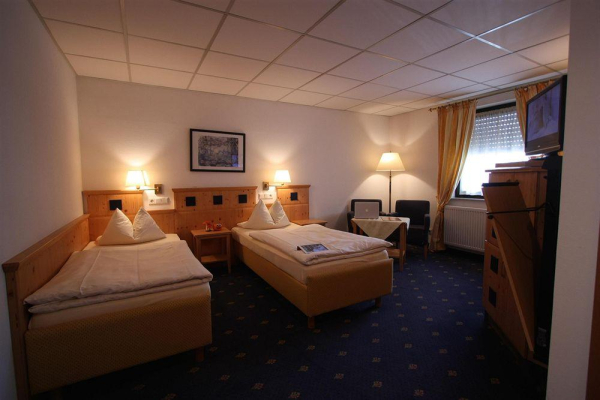 Las mejores ofertas de Hotel Zum Lowen Frankfurt