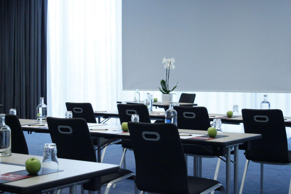 Las mejores ofertas de IntercityHotel Frankfurt Airport Frankfurt