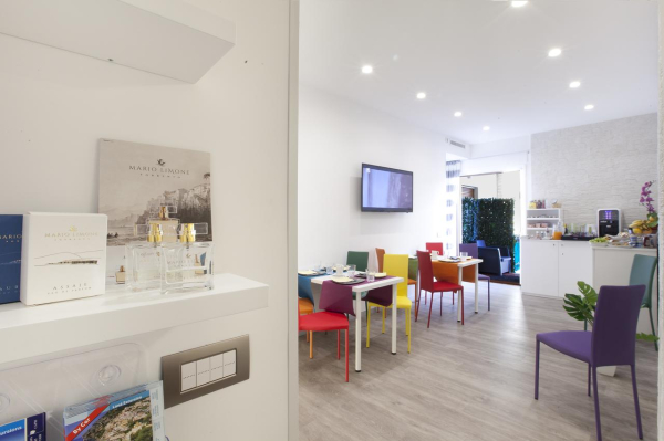 Las mejores ofertas de Vhome Neapolitan Riviera