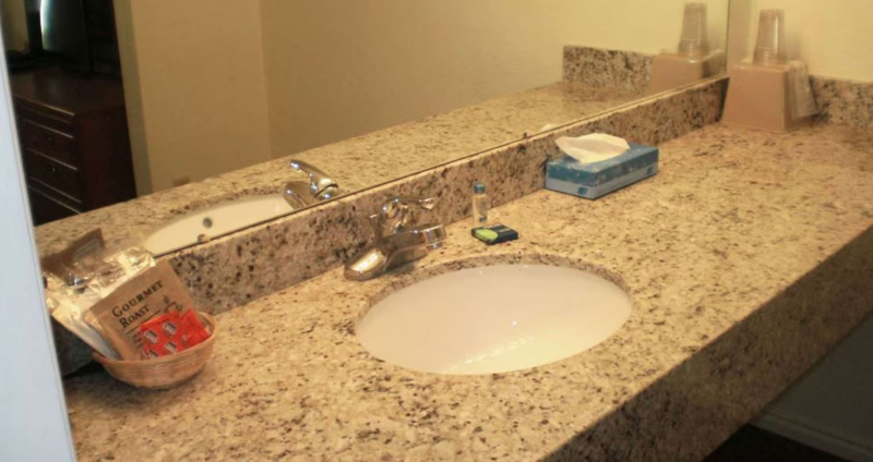 Magnuson Hotel Park Vue