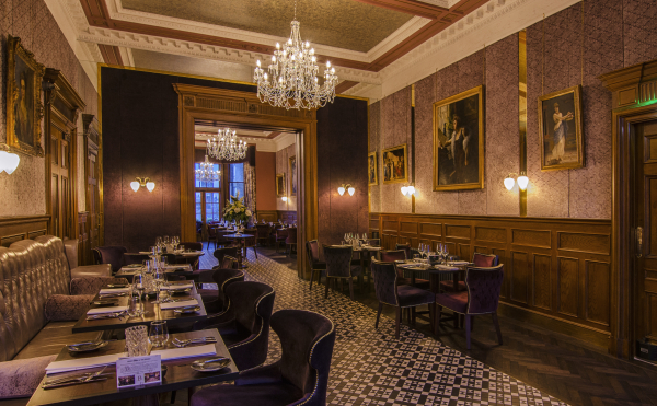 Las mejores ofertas de The Bonham Hotel Edinburgh City Chamber