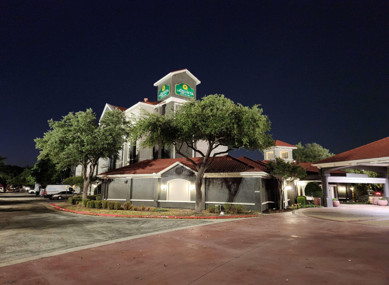 La Quinta Inn & Suites Dallas Arlington South