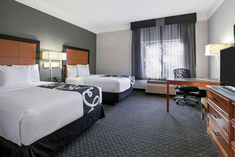 La Quinta Inn & Suites Dallas Arlington South