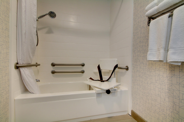 Las mejores ofertas de Holiday Inn Express & Suites Lincoln East - White Lincoln