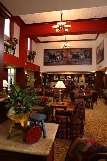 HAMPTON INN & SUITES-STATEN IS