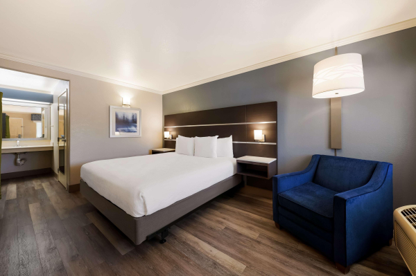 Las mejores ofertas de Best Western Inn & Suites Lemoore Central Valley 