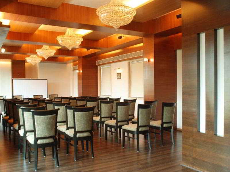 Las mejores ofertas de Hotel Lerida Bombay