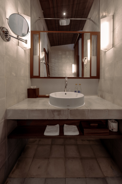 Las mejores ofertas de Hotel Komune and Beach Club Bali Isla de Bali