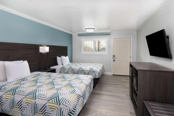 Las mejores ofertas de Travelodge By Wyndham Lemoore Near Naval Air Stati Central Valley 