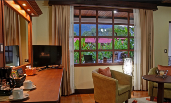 Las mejores ofertas de Volcano Lodge Hotel & Thermal Experience Arenal Volcano National Park