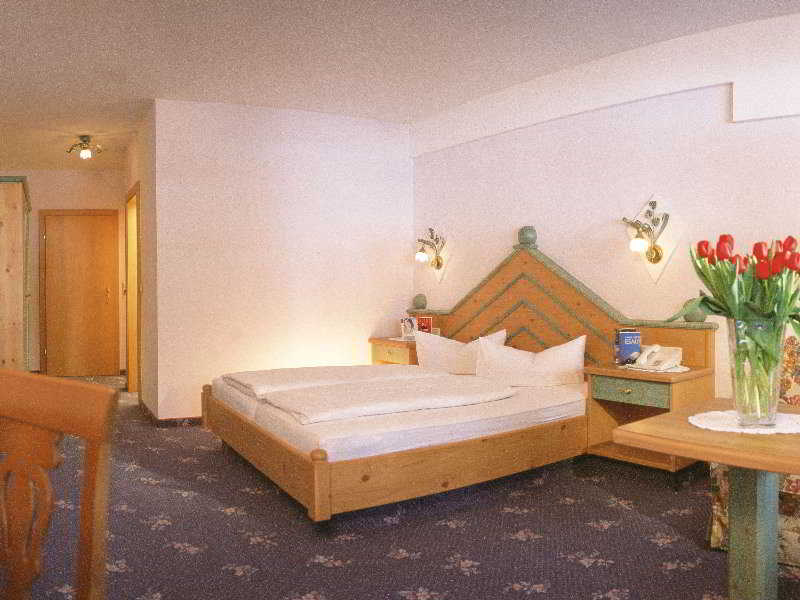 Mittagskogel Hotel