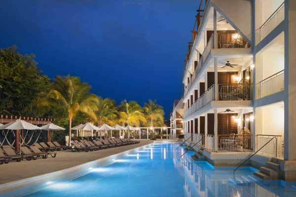Las mejores ofertas de HOTEL OCEAN RIVIERA PARADISE Playa Del Carmen