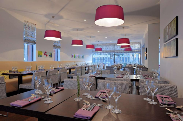 Las mejores ofertas de Radisson Blu Conference Hotel, Dusseldorf Dusseldorf