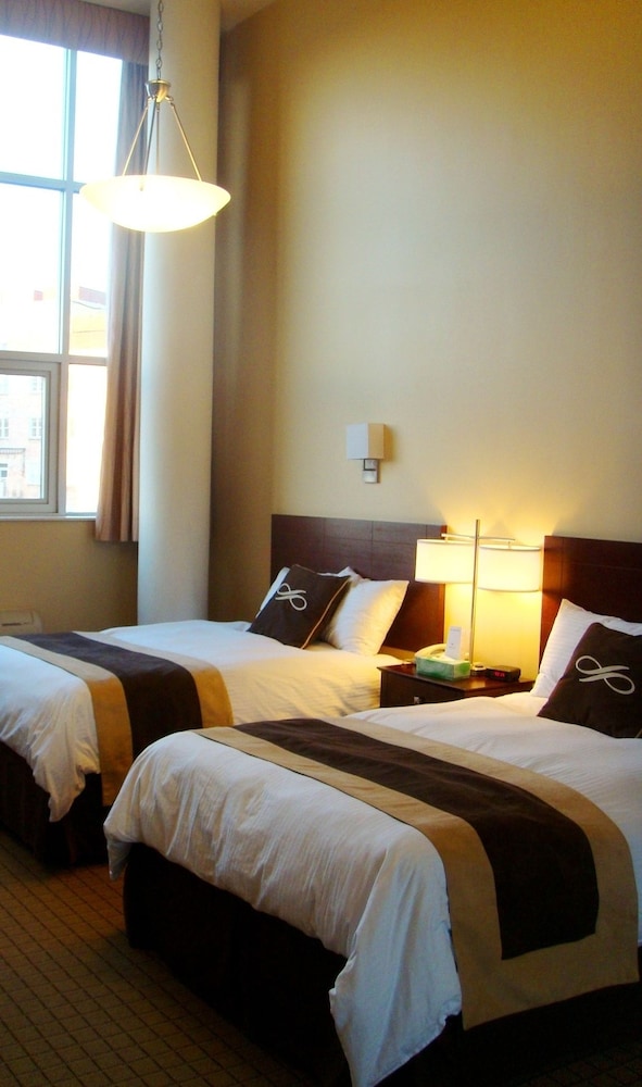 Las mejores ofertas de POINTE PLAZA HOTEL Nueva York
