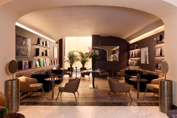 Las mejores ofertas de The First Roma Arte Roma