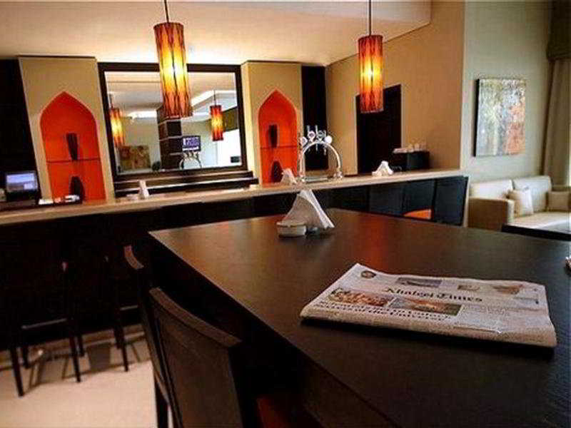 Las mejores ofertas de Holiday Inn Express Dubai - Jumeirah Dubai