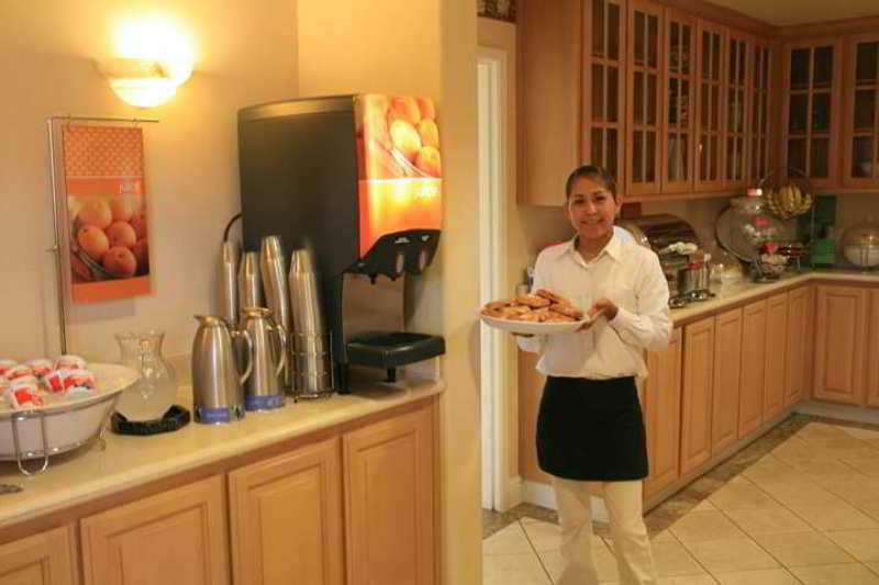 Las mejores ofertas de Hampton Inn & Suites San Jose San Jose