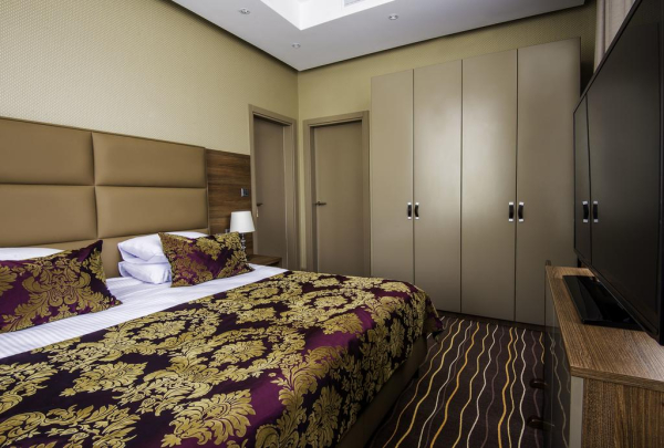 Las mejores ofertas de HOTEL KHRESCHATYK KIEV Kiev