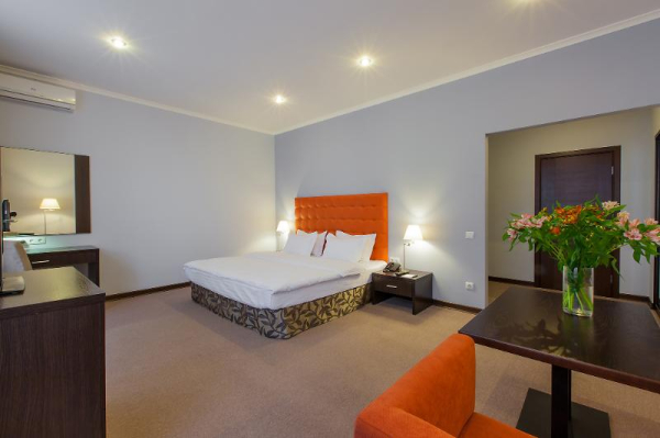 Las mejores ofertas de Bontiak Hotel Kiev