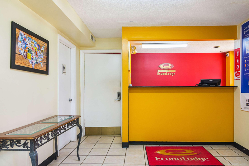 Econo Lodge Research Triangle Park