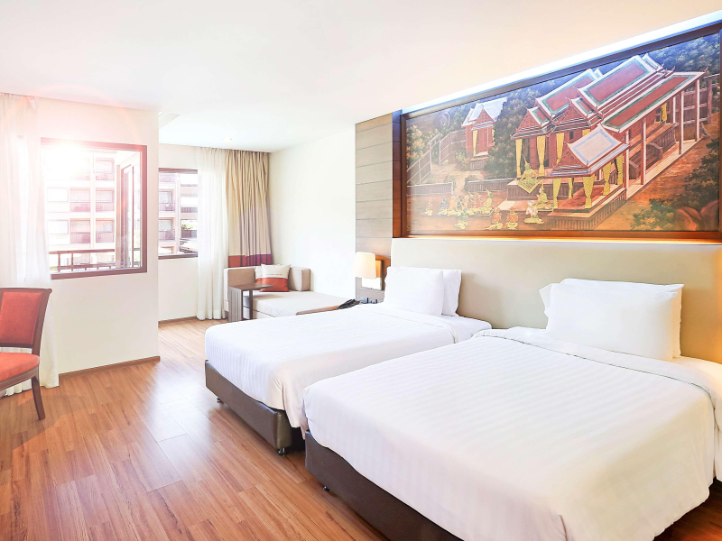 Novotel Phuket Vintage Park Resort