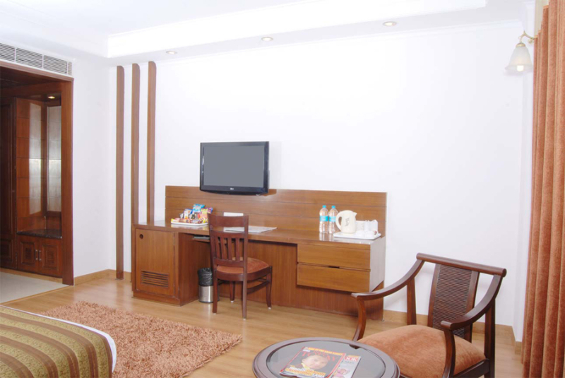 Anila Hotels (Naraina)