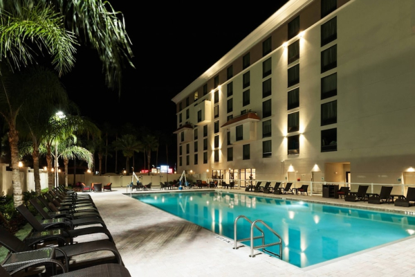 Las mejores ofertas de DELTA HOTELS ORLANDO LAKE BUENA VISTA Lake Buena Vista 