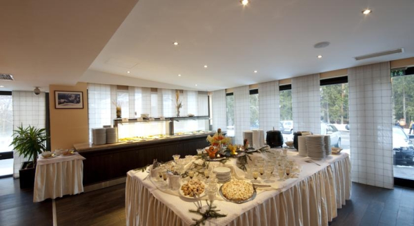 Las mejores ofertas de HOTEL LION BOROVETS Borovtsi 