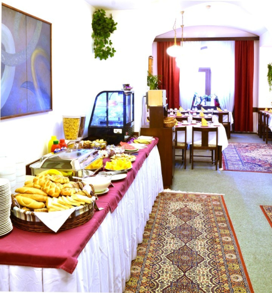 Las mejores ofertas de HOTEL OSTAS PRAHA Praga