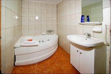 Las mejores ofertas de HOTEL CHARTER OTOPENI Bucarest