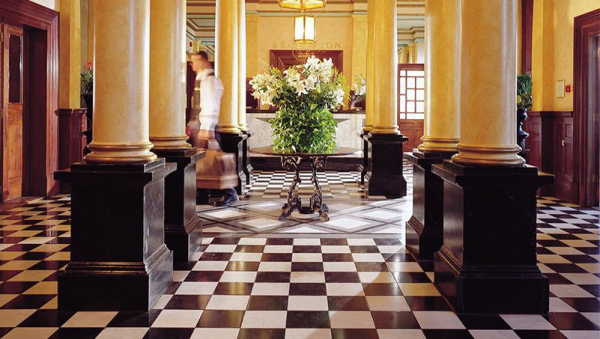 Las mejores ofertas de DOUBLETREE BY HILTON CHELTENHAM Little Witcombe 