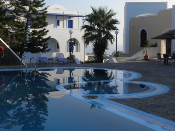 Las mejores ofertas de VILLAGE MAISTROS Fira