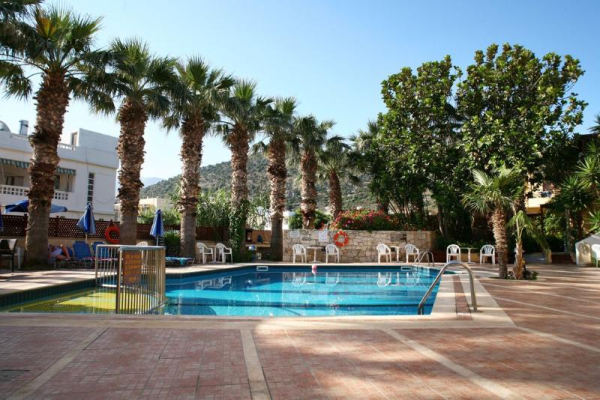 Las mejores ofertas de APARTMENTS LATANIA Stalis