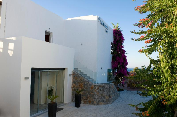 Las mejores ofertas de HOTEL MARITIMO BEACH Sissi