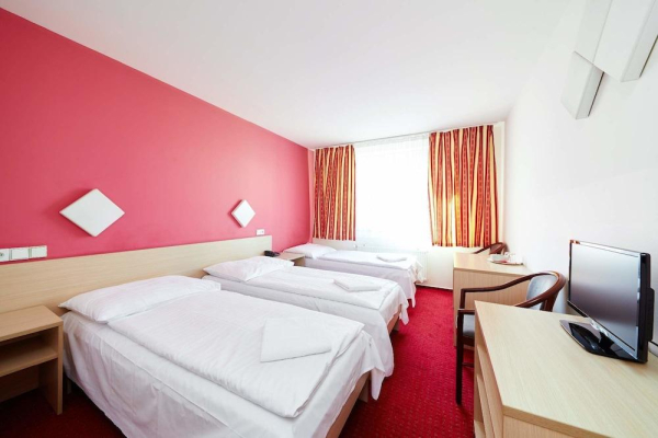 Las mejores ofertas de HOTEL MARS Praga