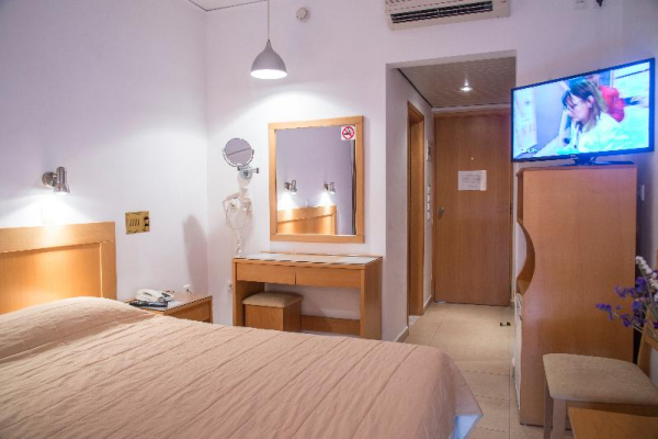 Las mejores ofertas de HOTEL TROPICAL SOL Tigaki