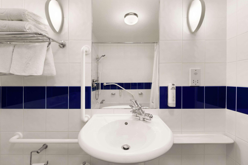 Days Inn By Wyndham Leicester Forest East M1