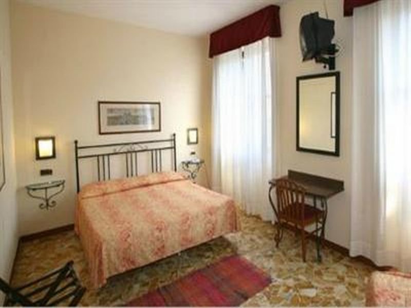 Las mejores ofertas de Ariston Hotel Pisa