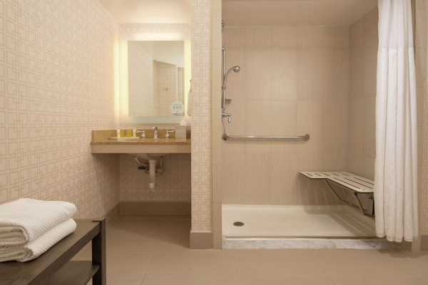 Las mejores ofertas de Hilton San Diego/Del Mar San Diego