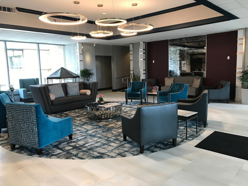 Sheraton Milwaukee Brookfield