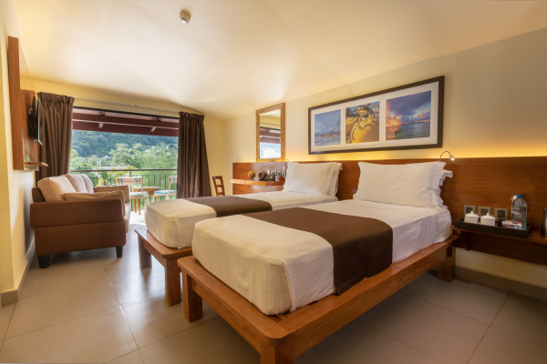 Las mejores ofertas de Coral Strand Smart Choice Mahe Island