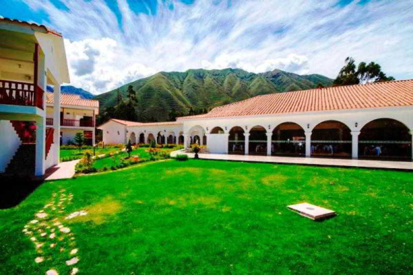 Las mejores ofertas de Agusto's Urubamba Urubamba